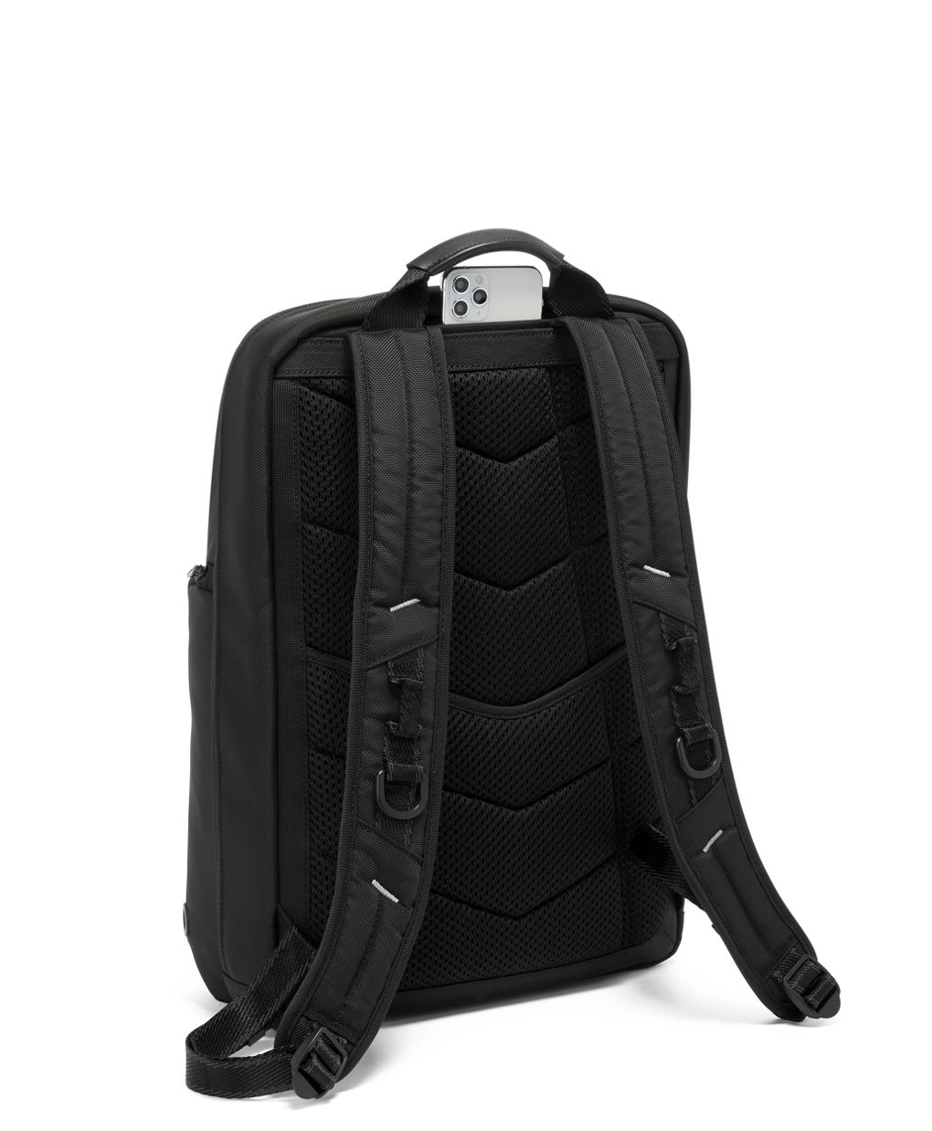 Tumi 17 store laptop bag