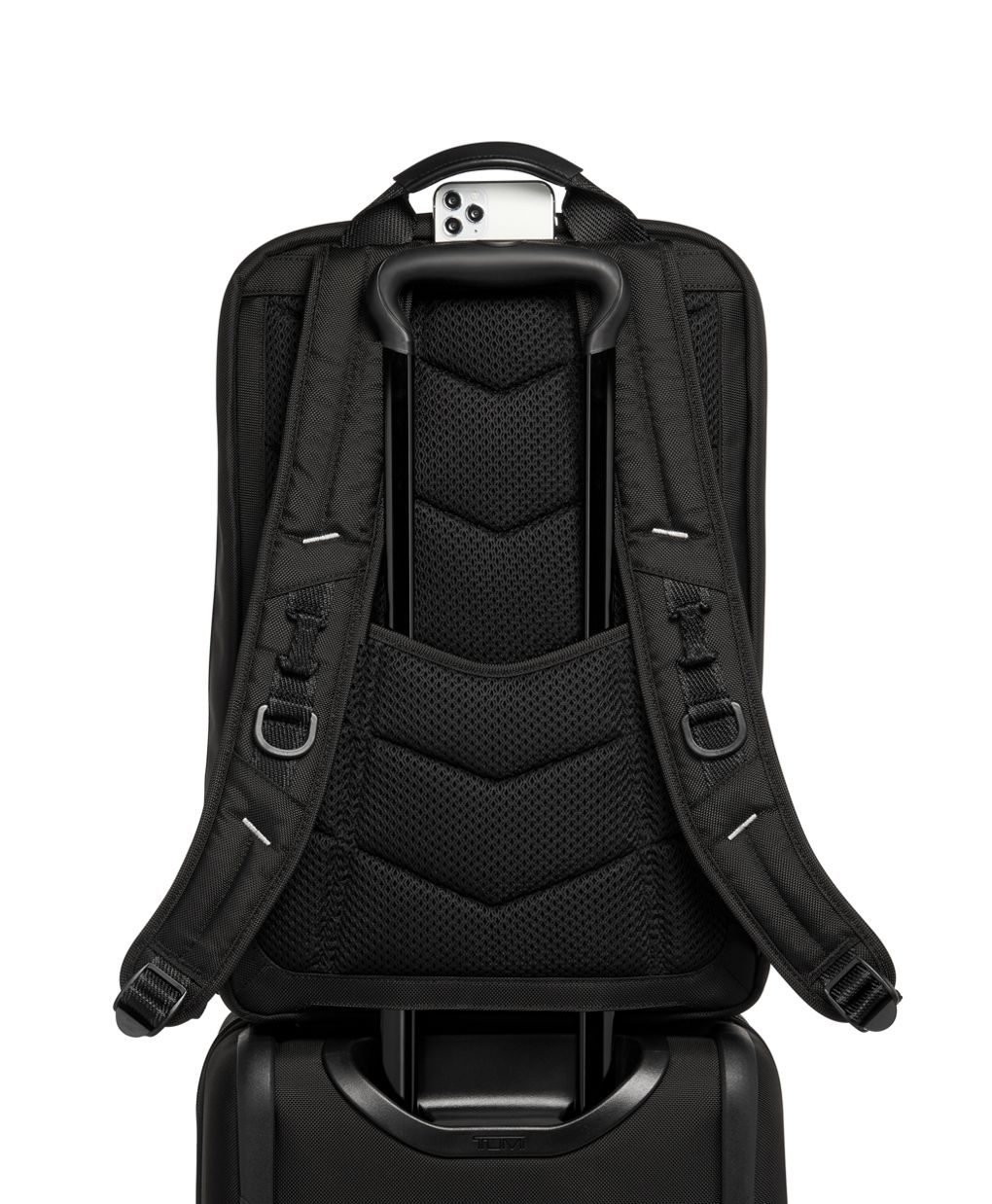 Tumi 17 2025 inch laptop backpack