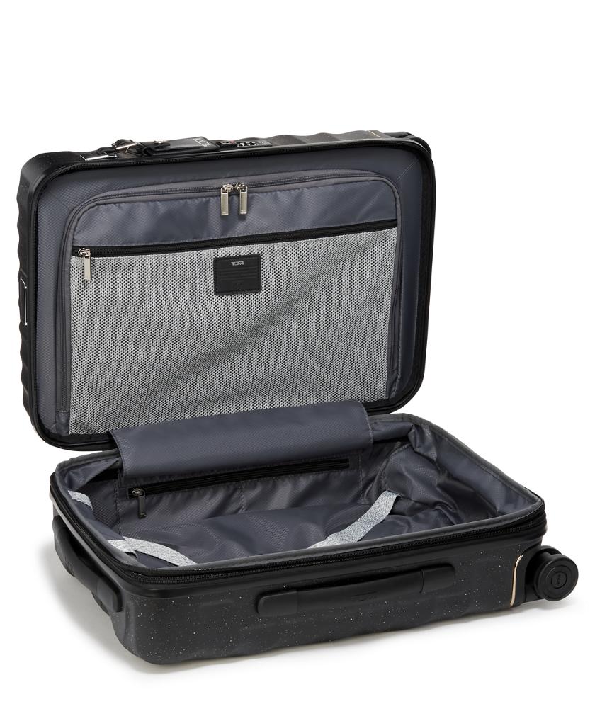 International Expandable 4 Wheeled Carry-On