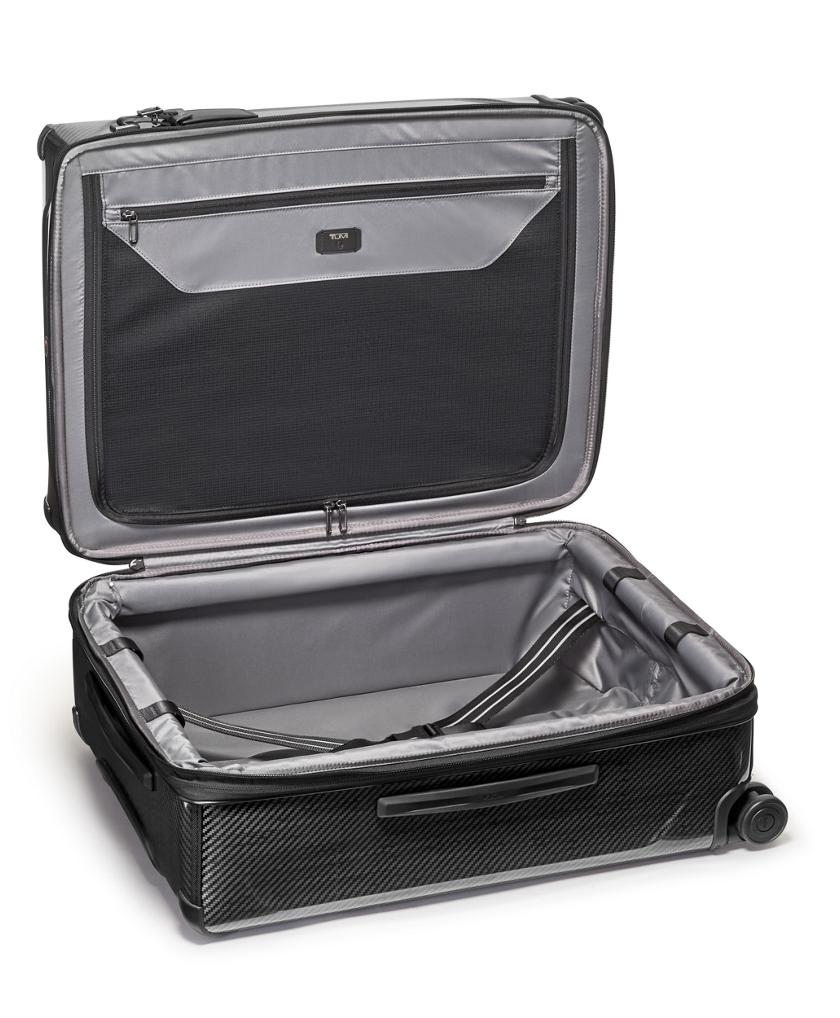 Short Trip Expandable 4 Wheeled Packing Case