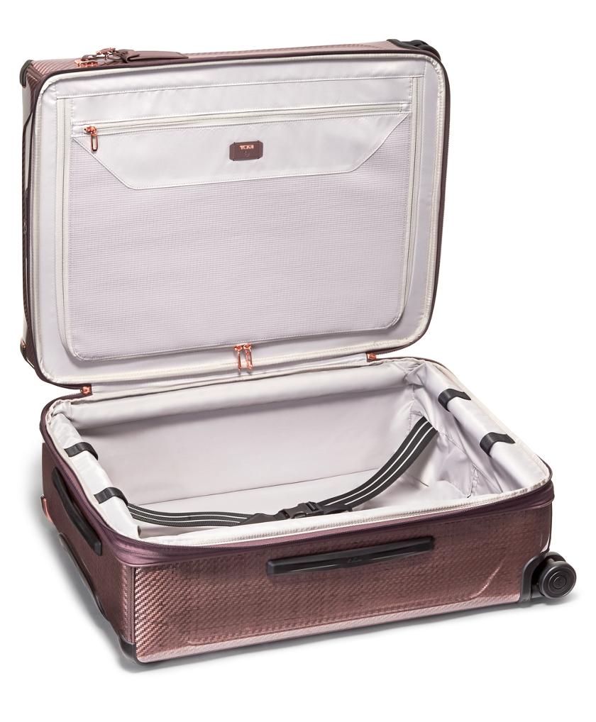Short Trip Expandable 4 Wheeled Packing Case