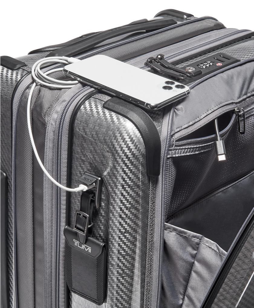 Continental Front Pocket Expandable 4 Wheeled Carry-On