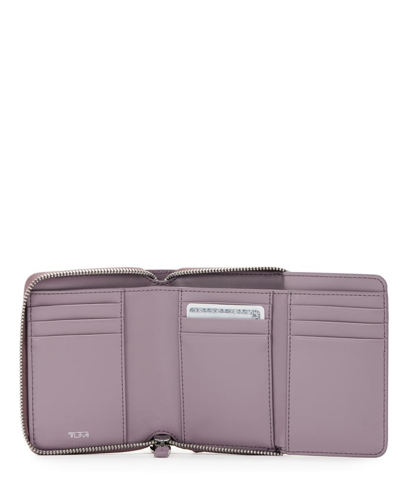 Tri-Fold Zip-Around