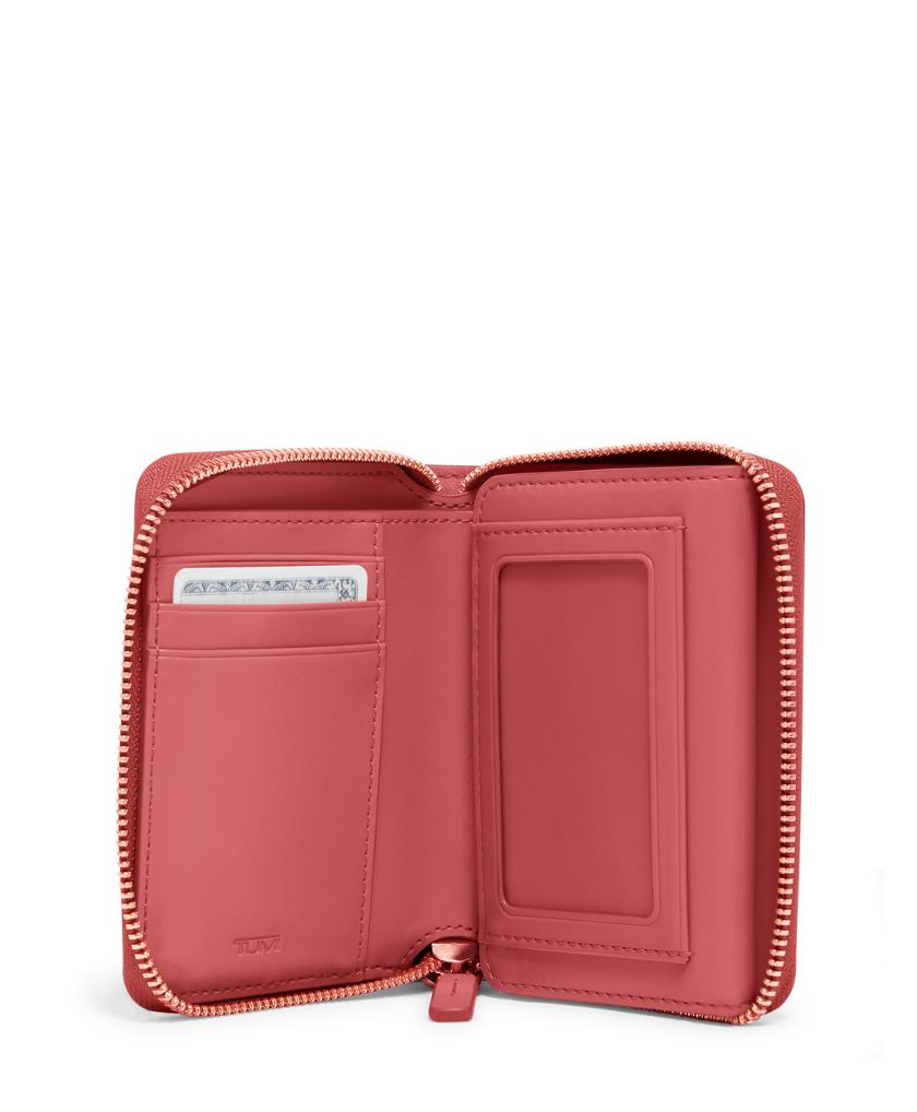 Tri-Fold Zip-Around