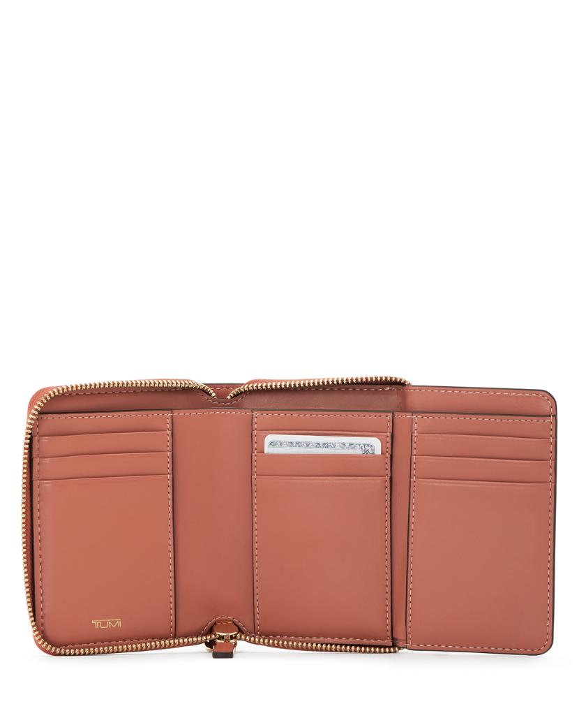 Tri-Fold Zip-Around