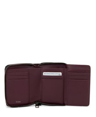 Tri-Fold Zip-Around product image three