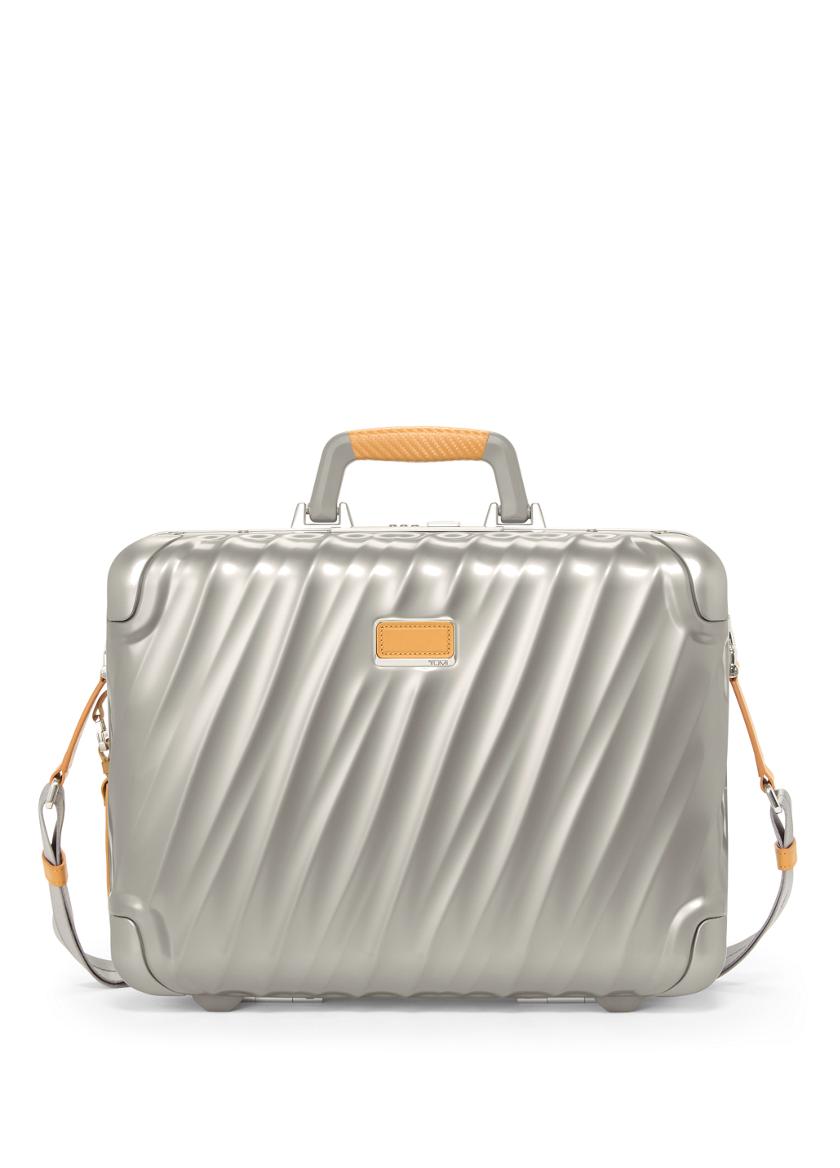 Tumi briefcase outlet clearance