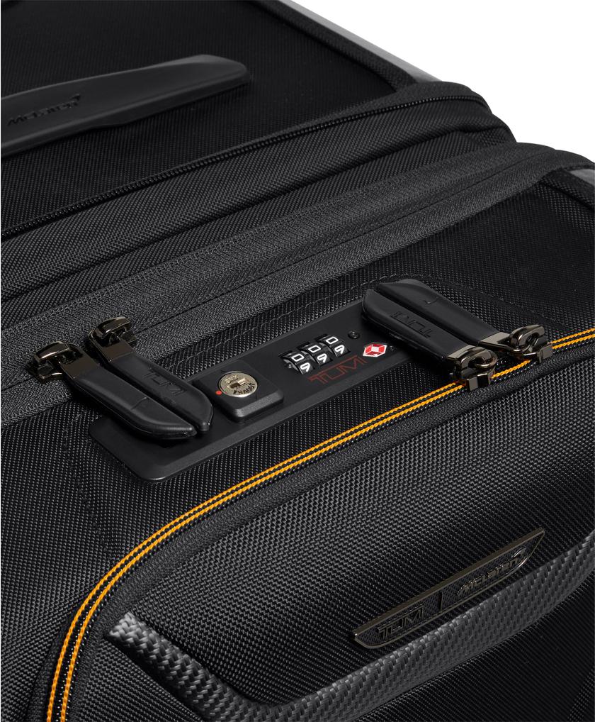Aero Rolling Trunk