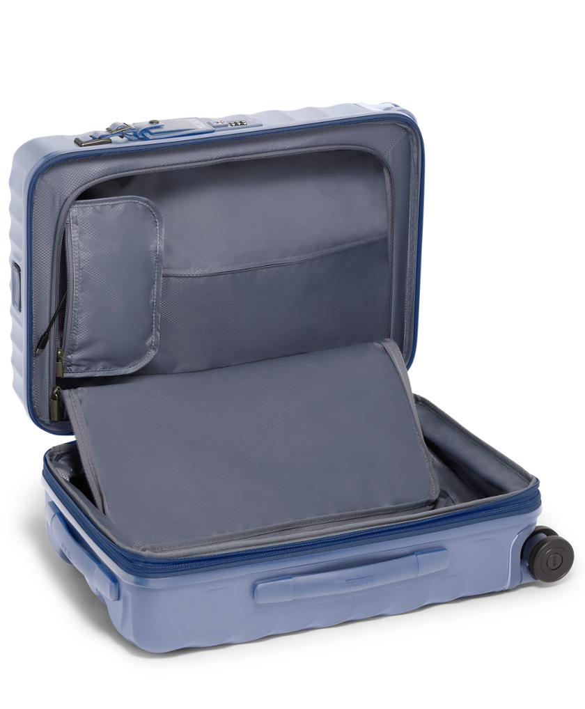 International Expandable 4 Wheeled Carry-On