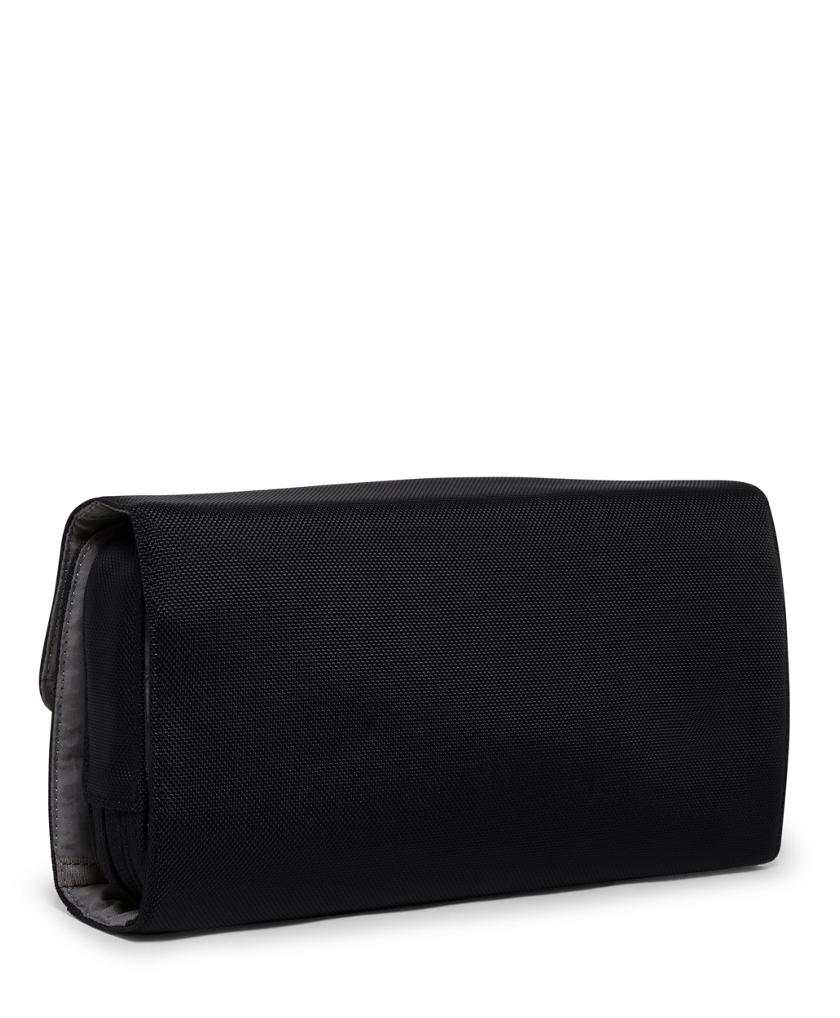 Hanging Travel Kit