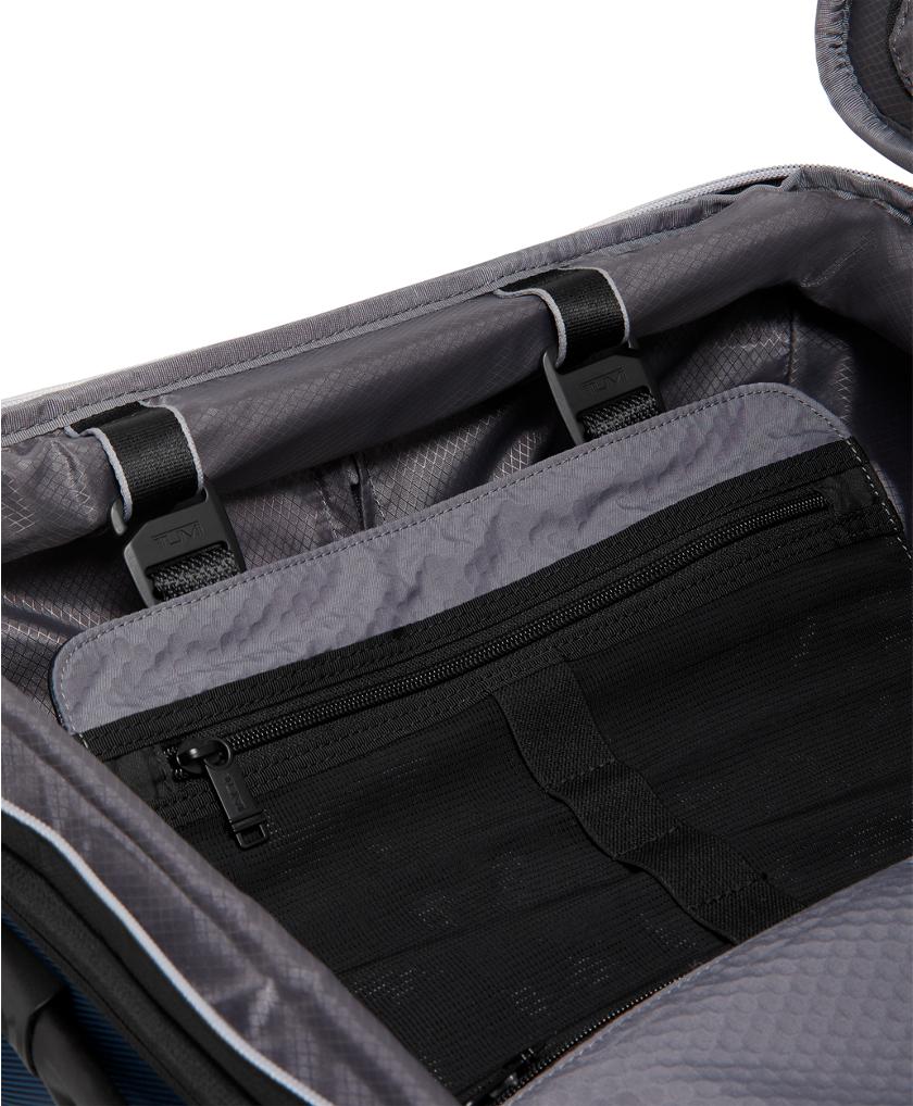 Continental Expandable 4 Wheeled Carry-On