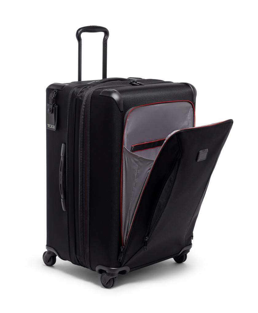 Short Trip Expandable 4 Wheeled Packing Case