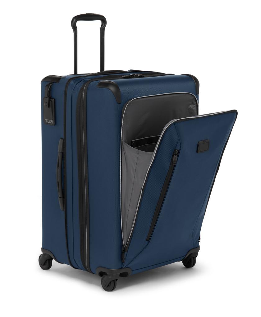 Short Trip Expandable 4 Wheeled Packing Case