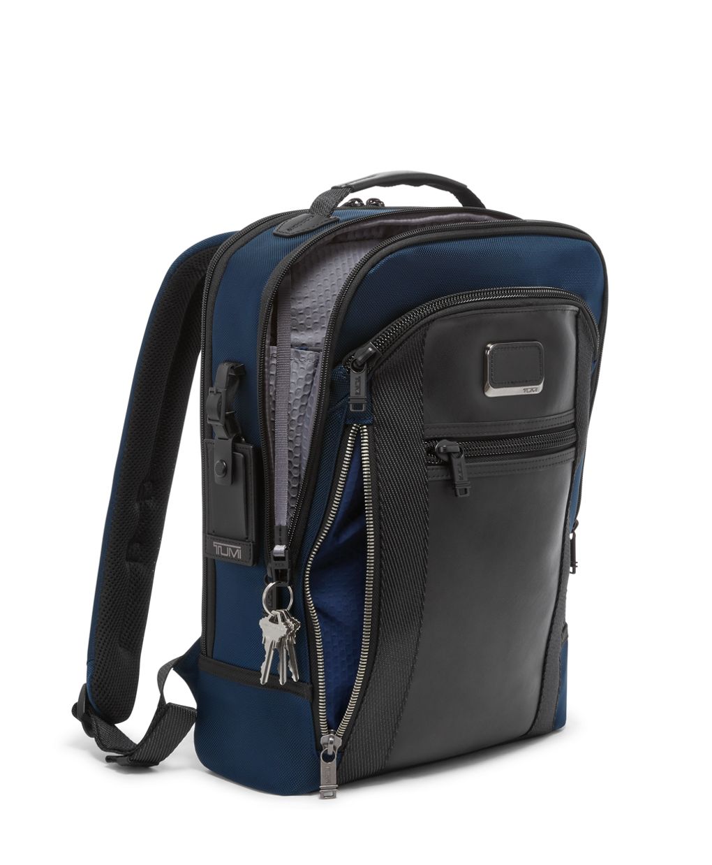 Tumi davis sale backpack review