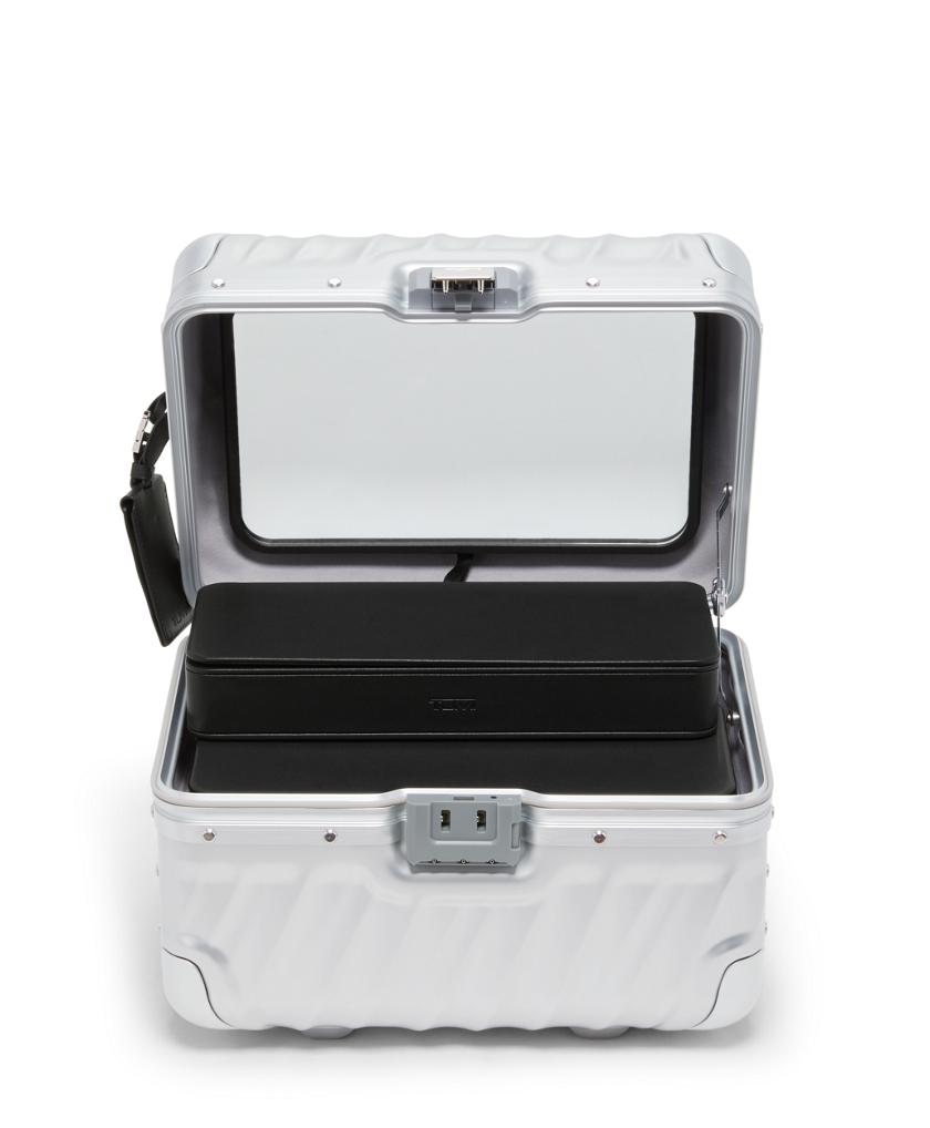 Train Case