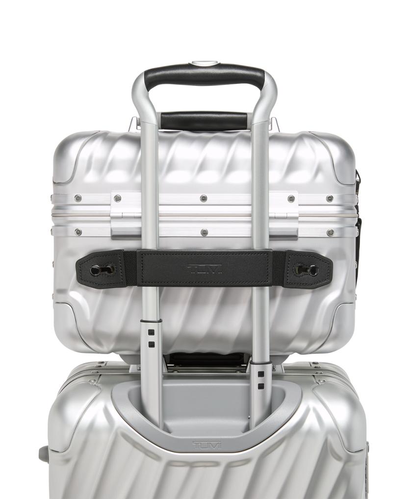 Train Case