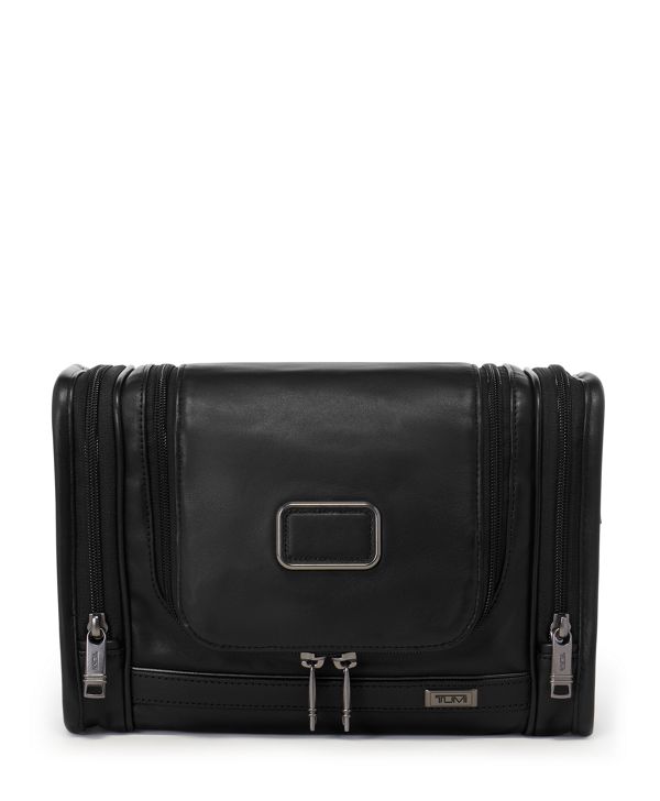 Hanging Travel Kit | Tumi US