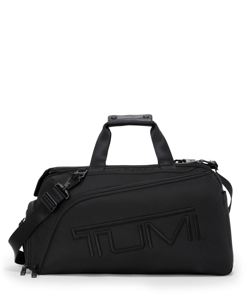 Tumi best sale duffel bag