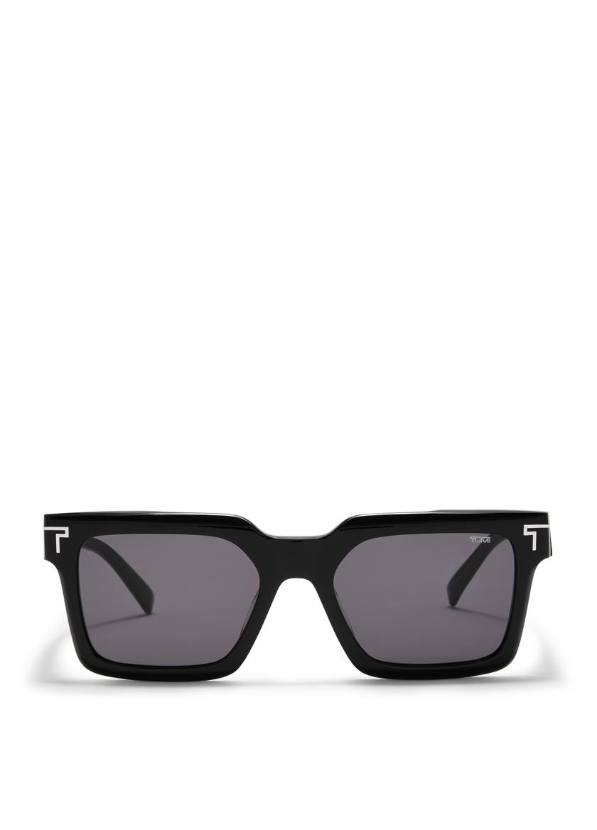 The perfect pair of black rectangle UV sunglasses for men on