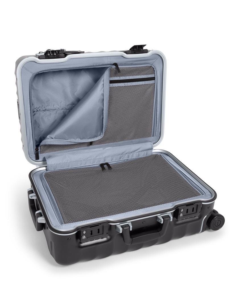 International 4 Wheeled Carry-On