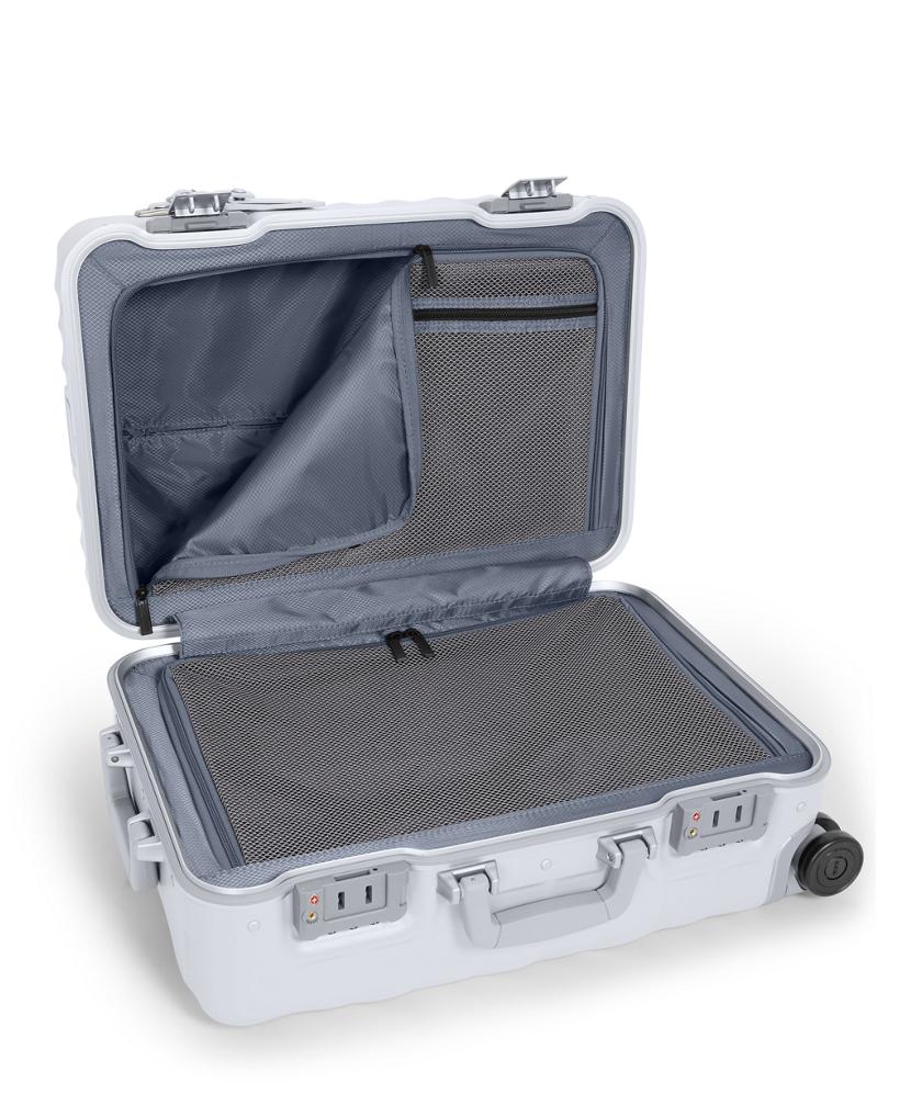 International 4 Wheeled Carry-On