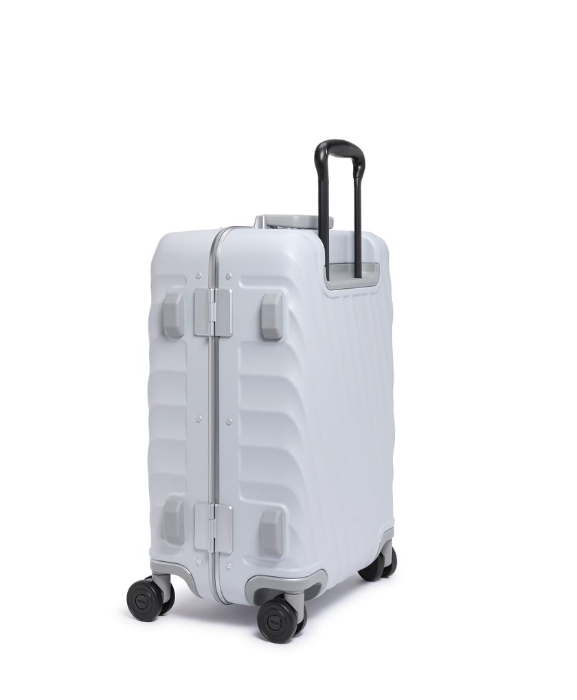International 4 Wheeled Carry-On