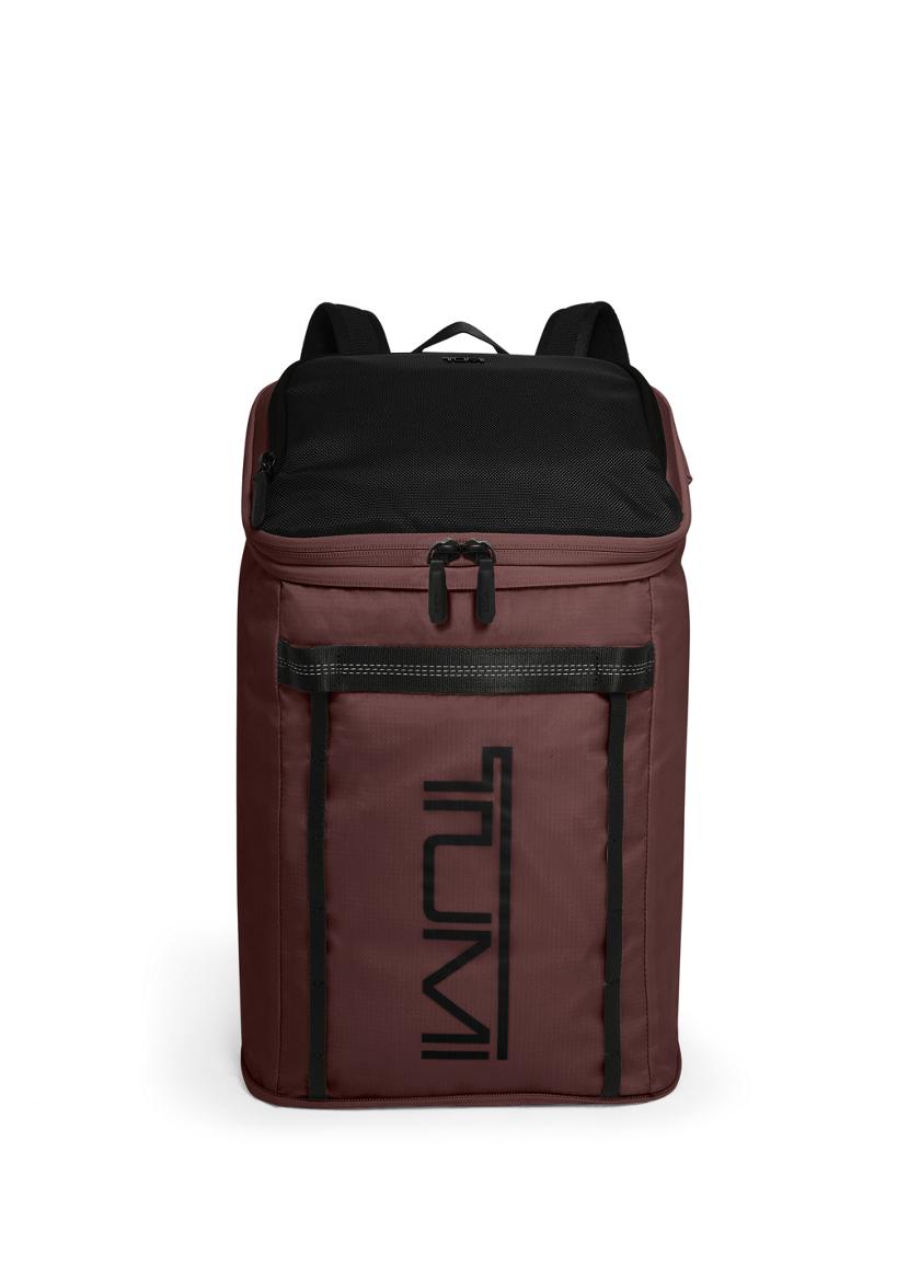 Tumi lunch bag sales