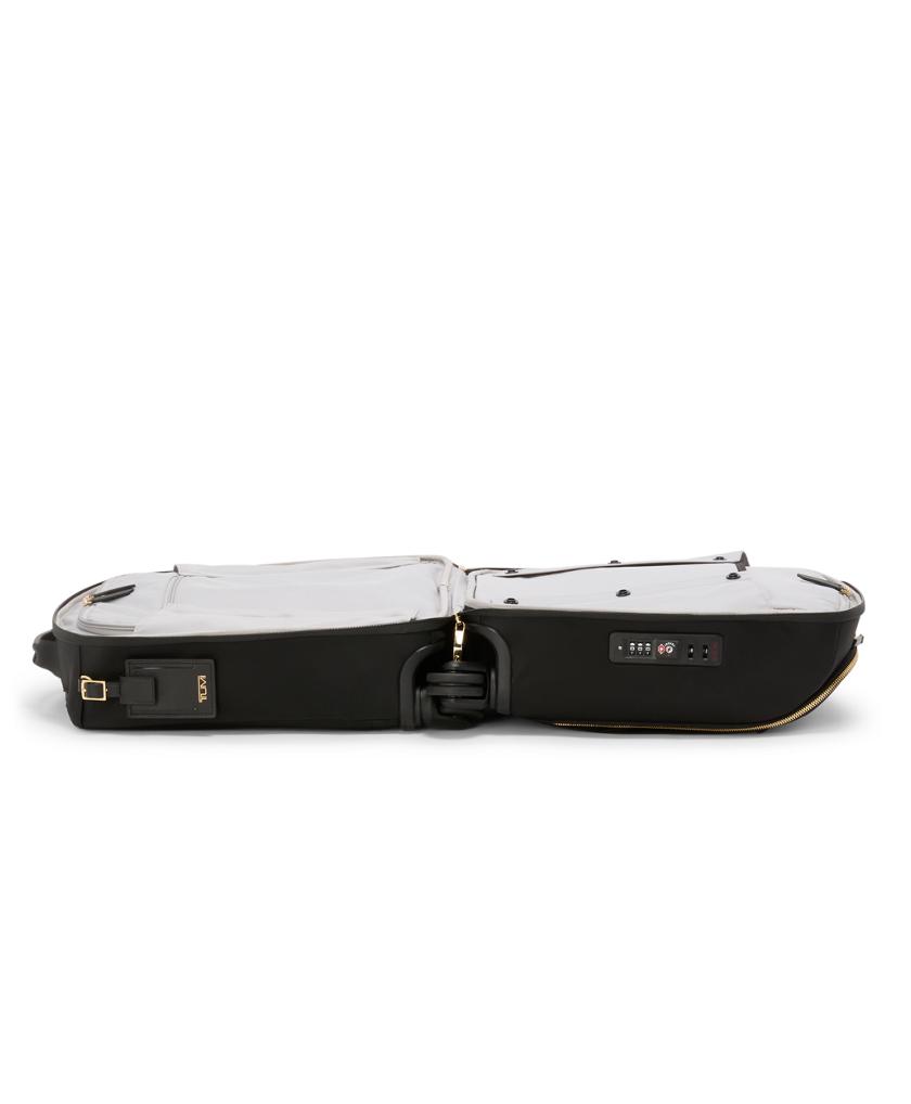 L&eacute;ger Compact Carry-On