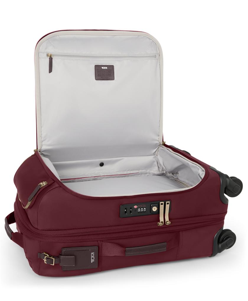 L&eacute;ger International Expandable Carry-On