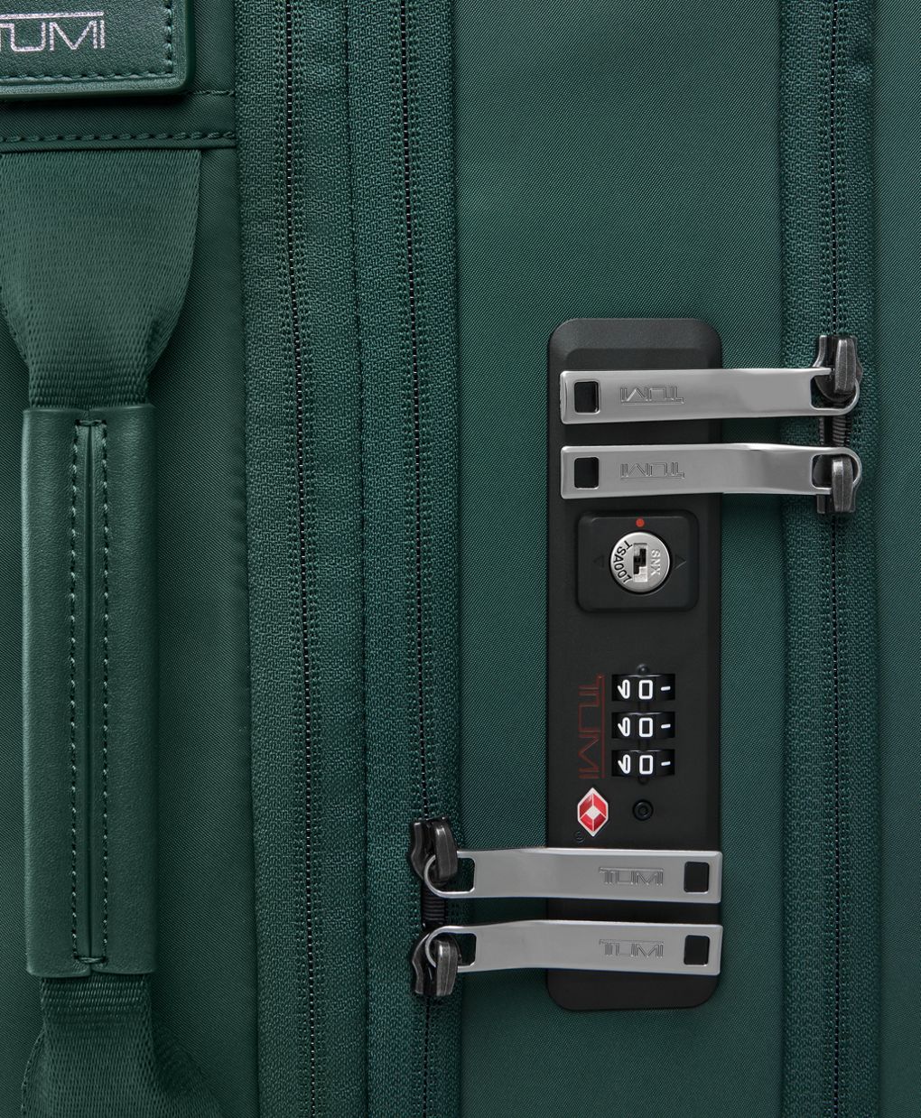 Léger Dual Access Expandable Carry On | Tumi CA