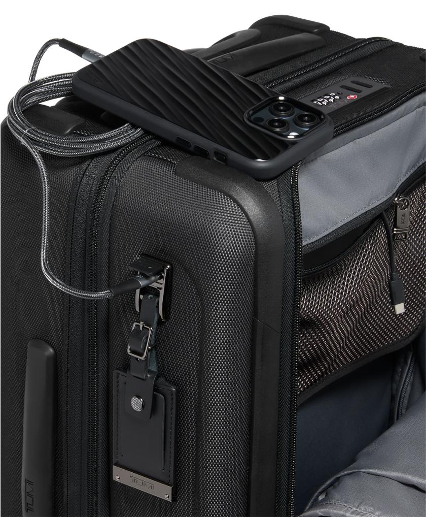 International Dual Access 4 Wheeled Carry-On