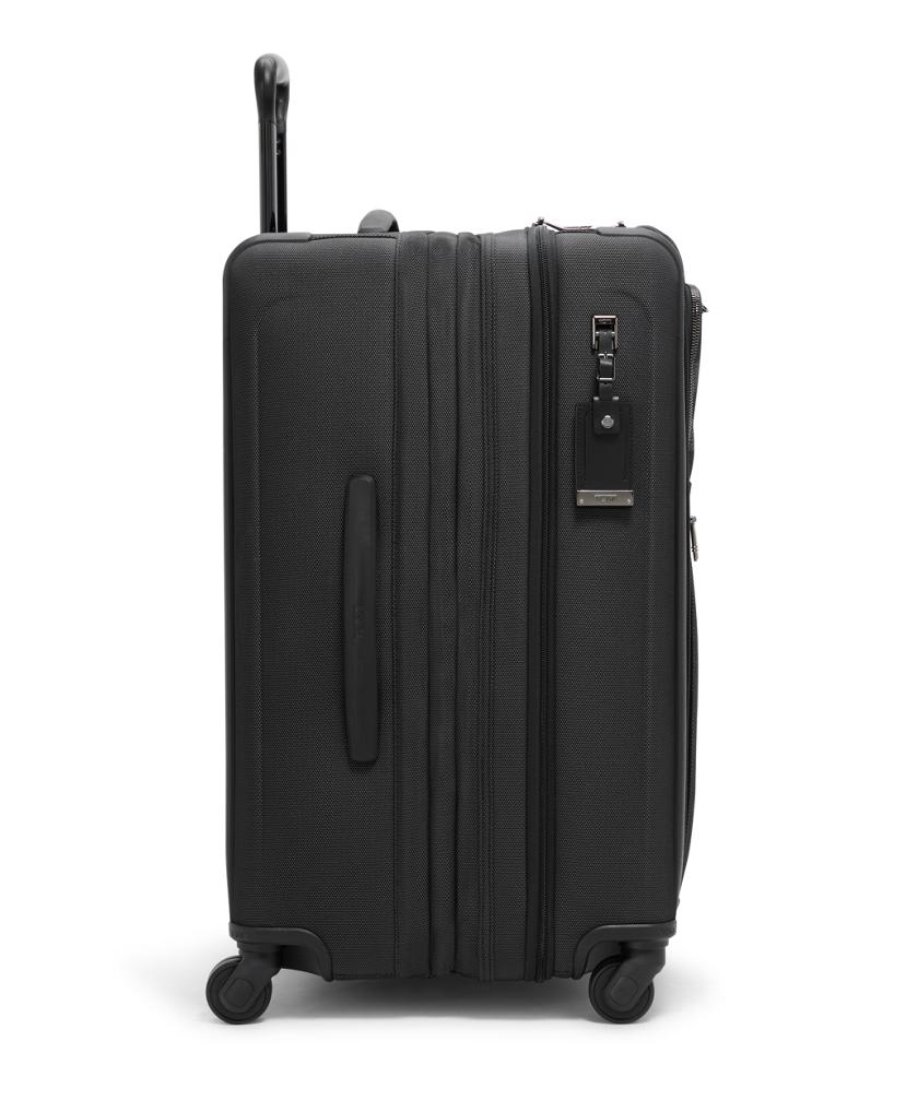 Short Trip Expandable 4 Wheeled Packing Case