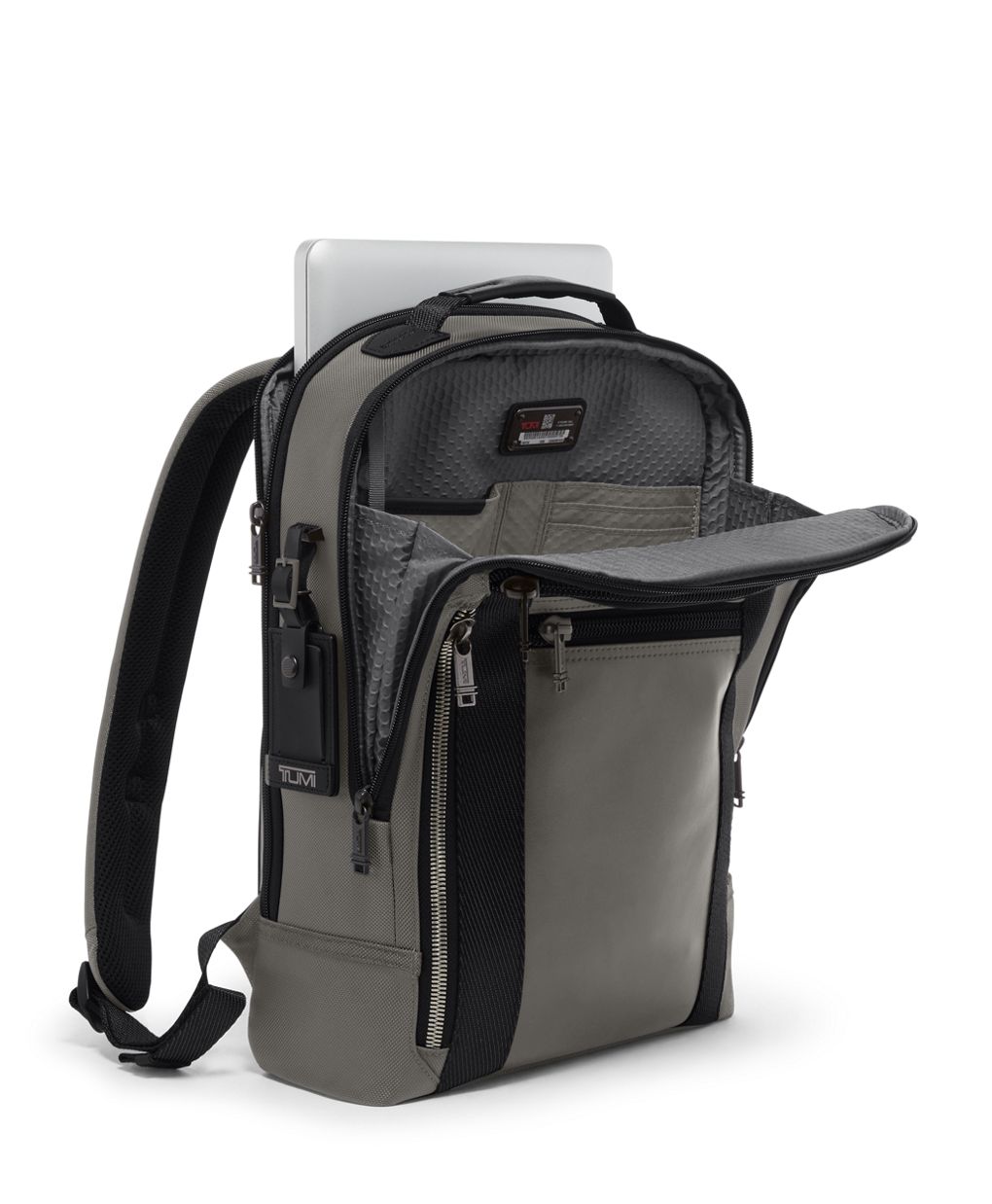 Davis Backpack | Tumi US Davis Backpack | Tumi US