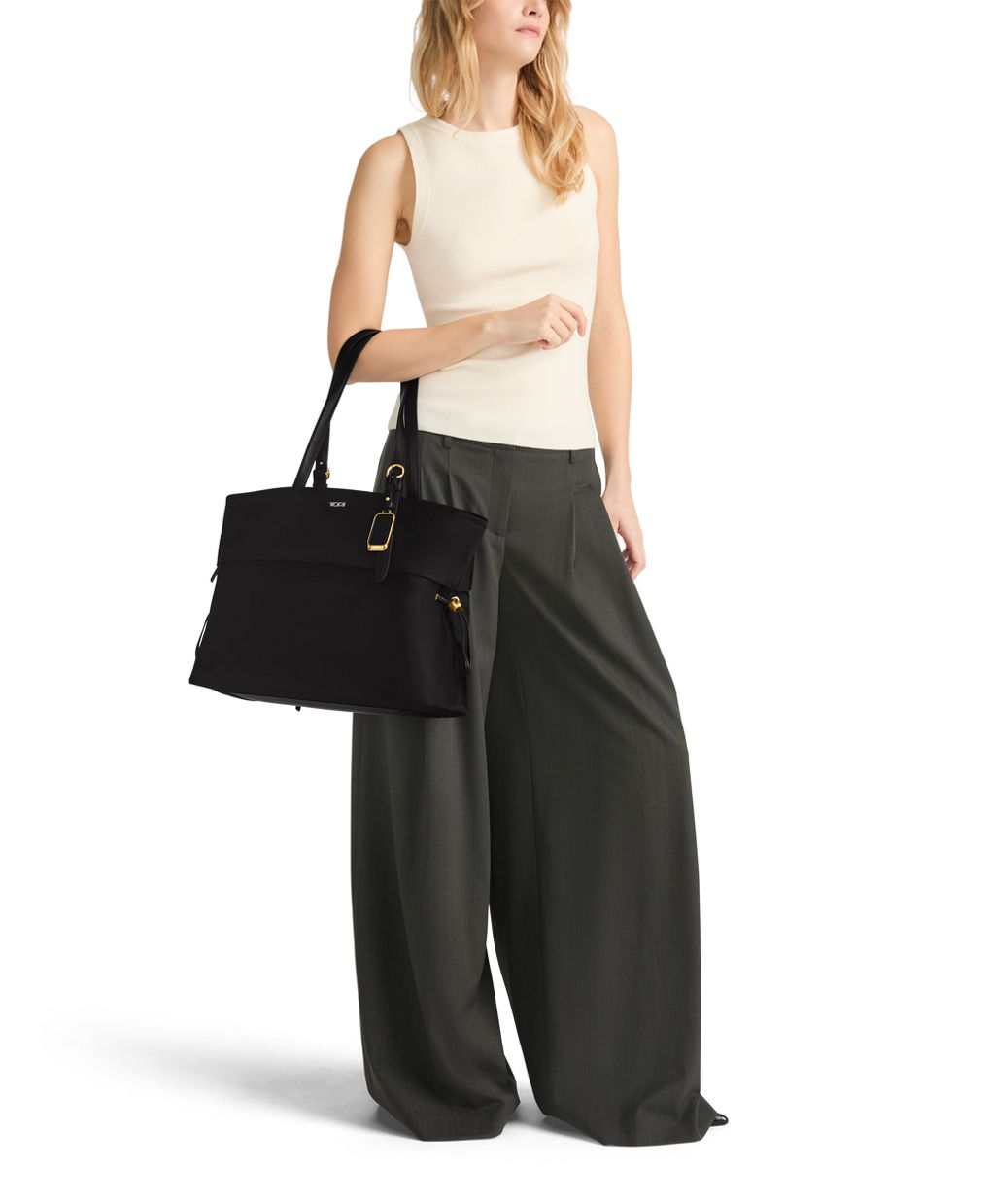 TUMI Cam カム スモールトートバッグ Voyageur Collection Cam Small Tote | Tumi US