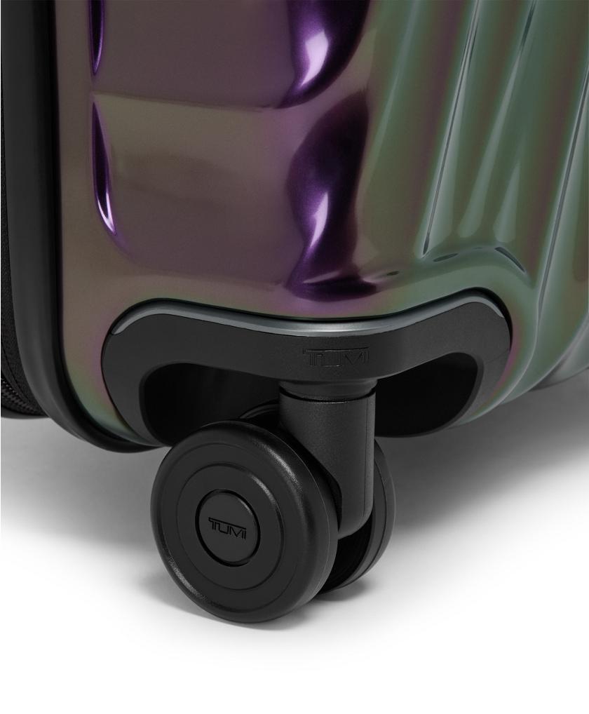 International Expandable 4 Wheeled Carry-On