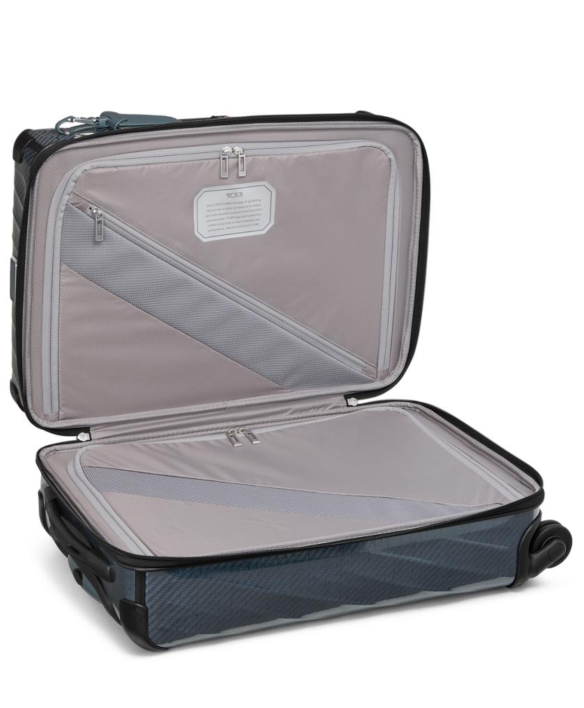 International 4 Wheeled Carry-On