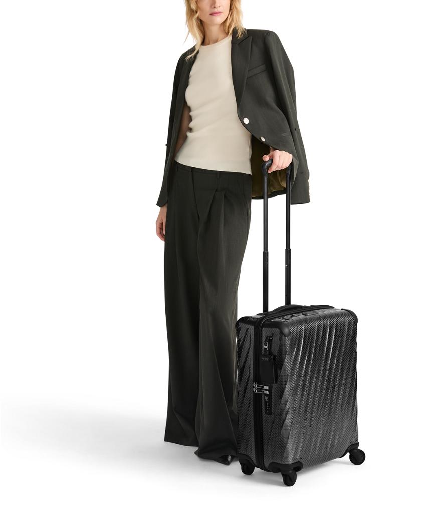 Continental 4 Wheeled Carry-On
