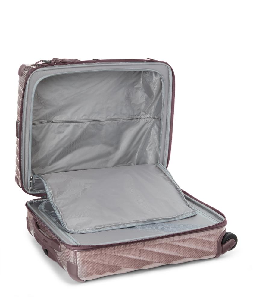 Continental 4 Wheeled Carry-On