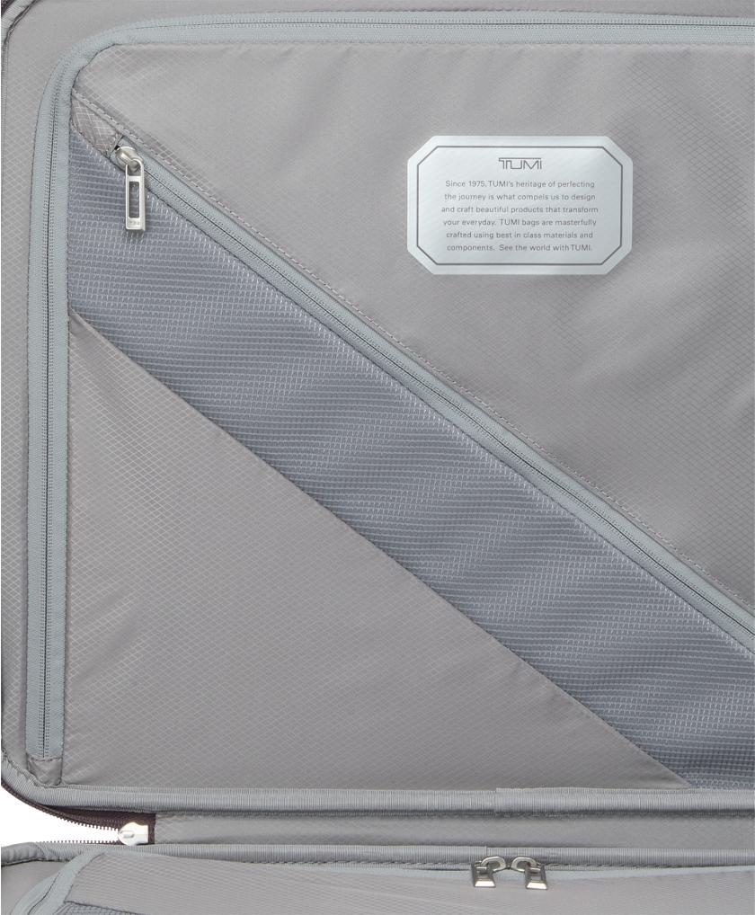 Continental 4 Wheeled Carry-On
