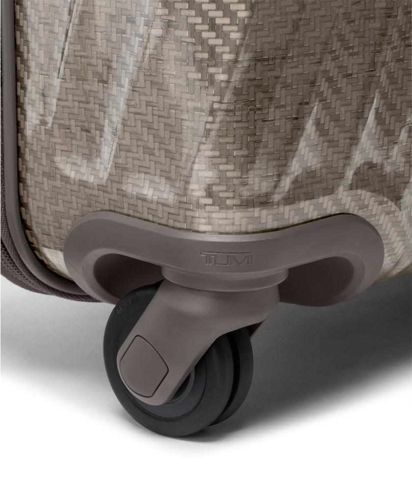 Continental 4 Wheeled Carry-On