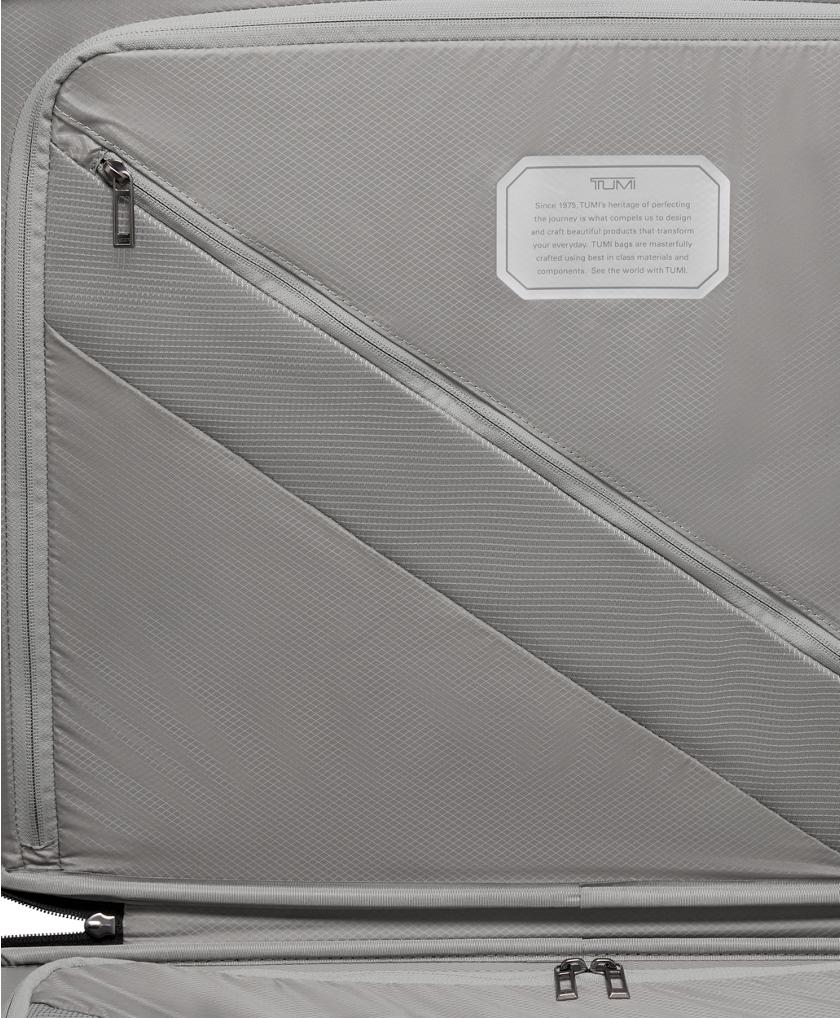 Short Trip 4 Wheeled Packing Case