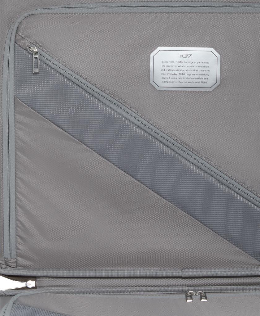 Short Trip 4 Wheeled Packing Case