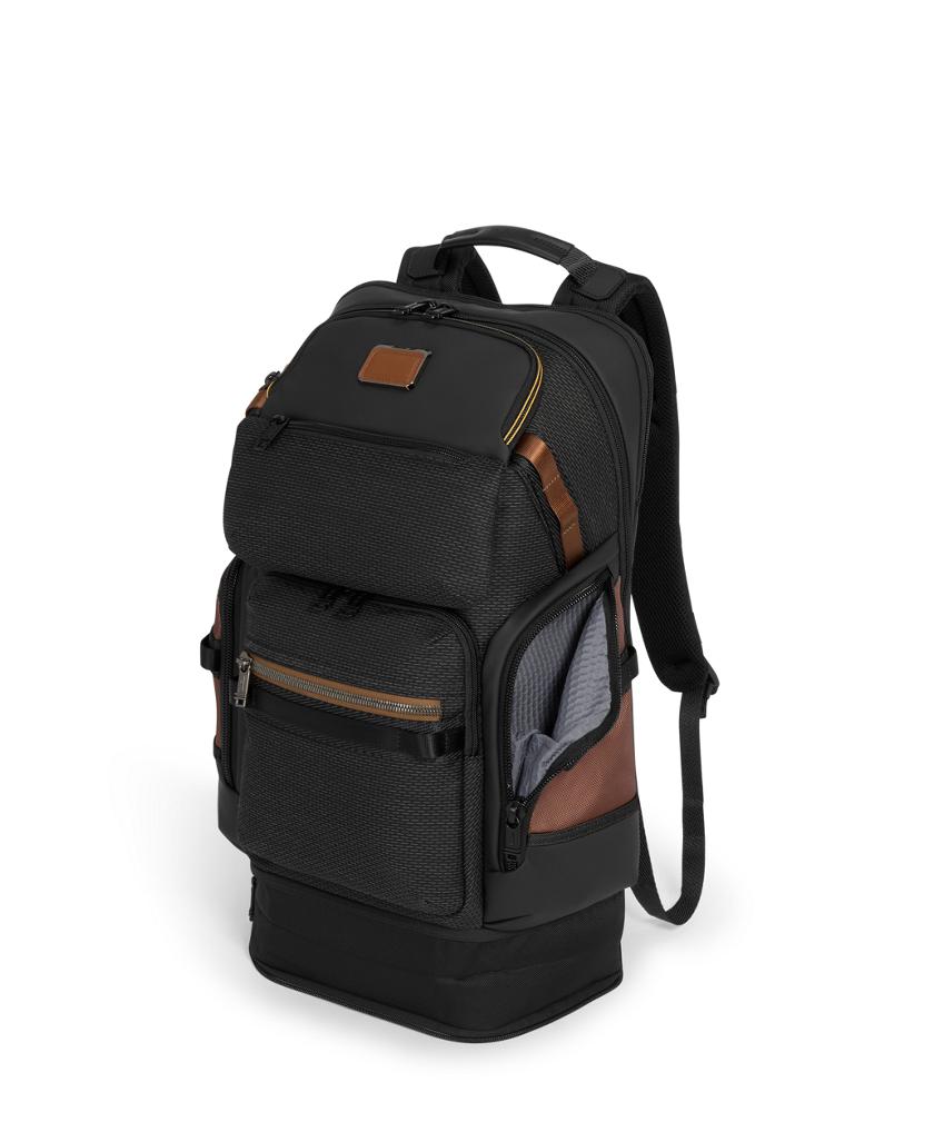 Nomadic Backpack