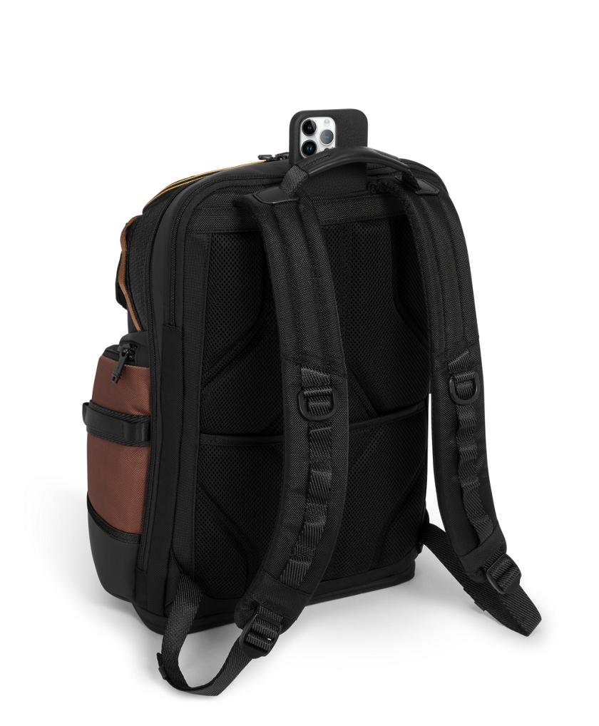 Nomadic Backpack