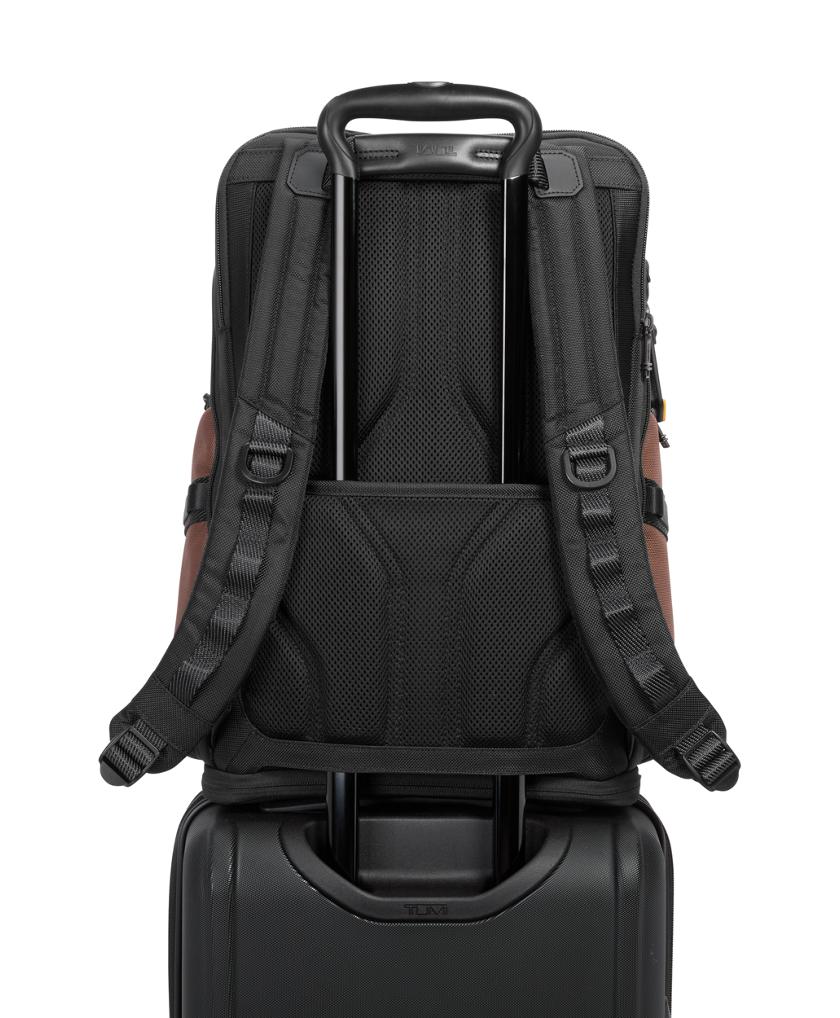 Nomadic Backpack