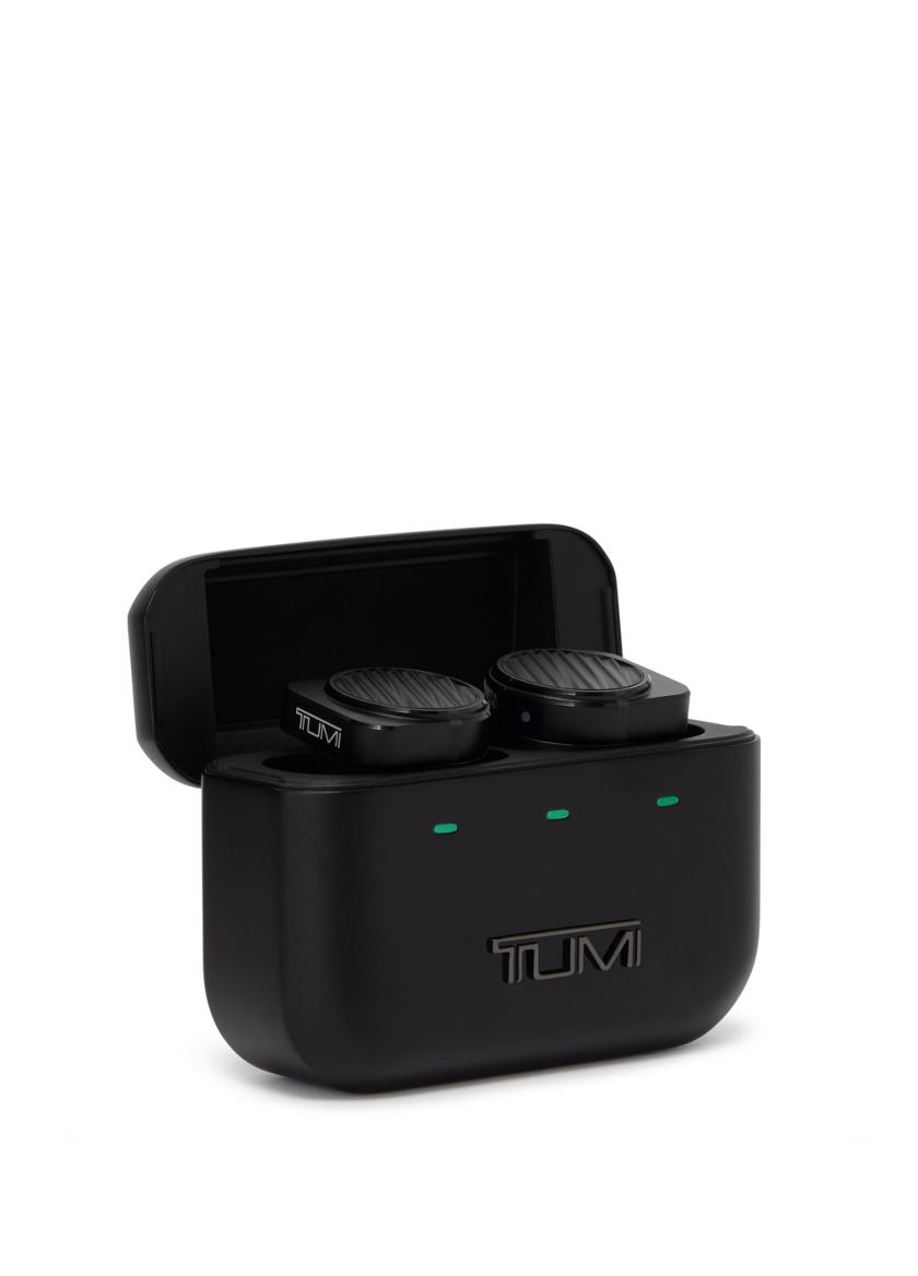 Tech Travel Cases: Phones, Laptops, & Tablets | Tumi US