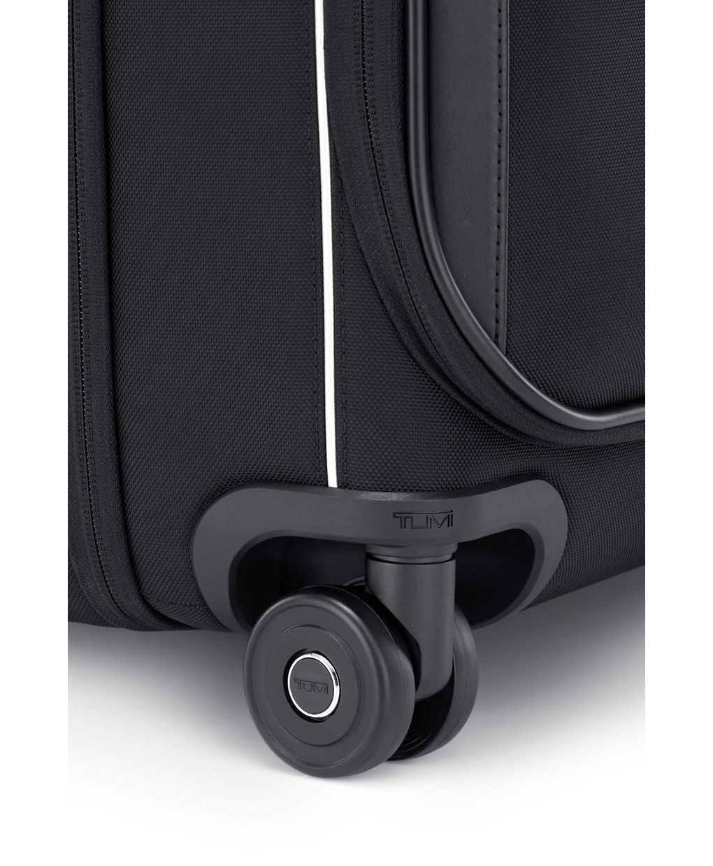 Medium Dual Access Expandable Checked | Tumi US