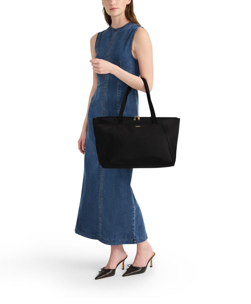 Just In Case&reg; Medium Tote