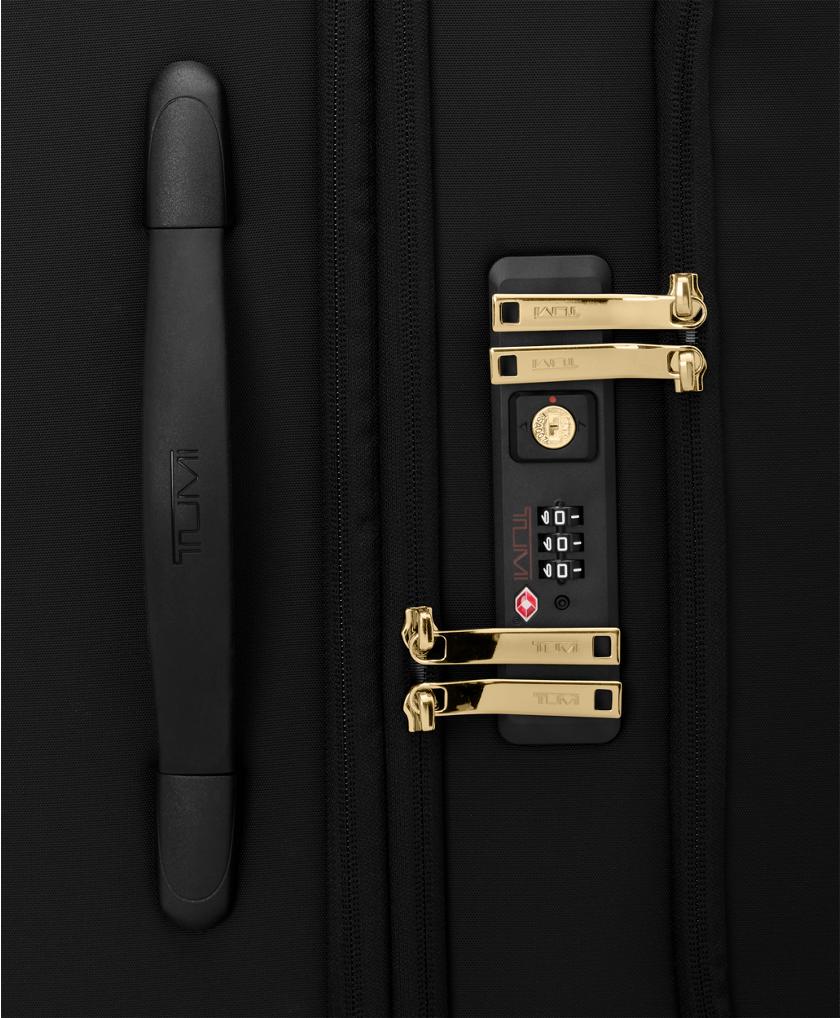 L&eacute;ger Short Trip Expandable Packing Case