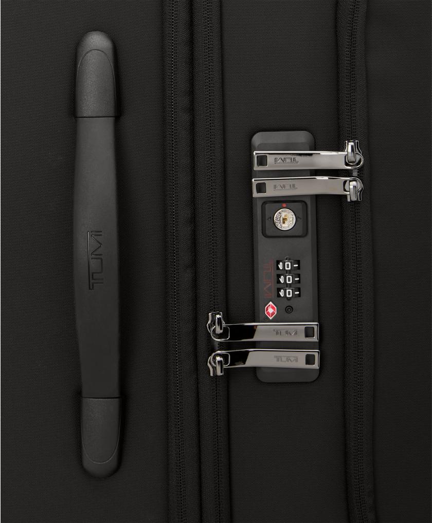 L&eacute;ger Short Trip Expandable Packing Case